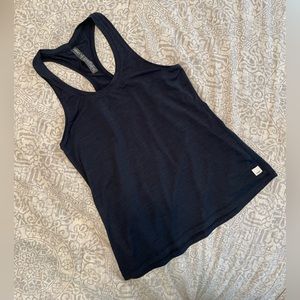 Vuori Lux Perfromance Tank